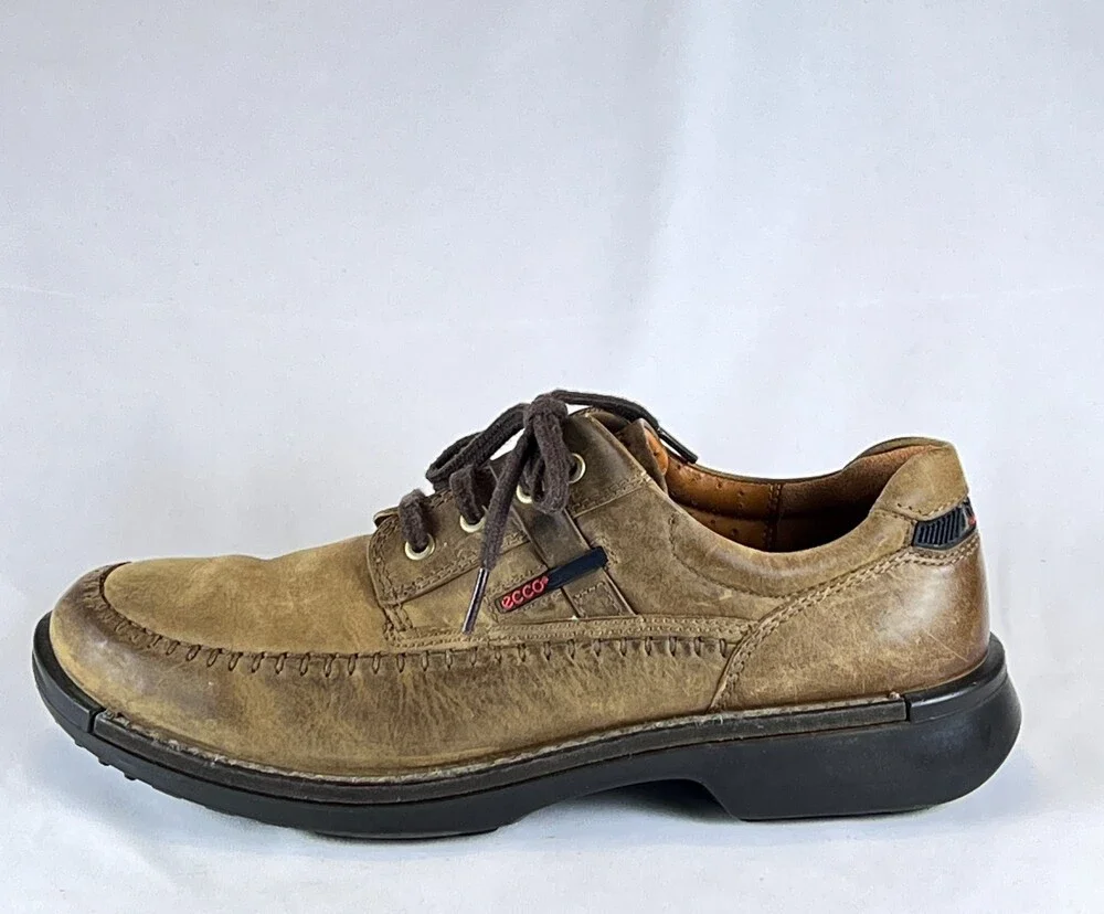 ECCO Comfort Shoes Men's Size 12 Brown Lace Up Low Top Round Toe Block Heel